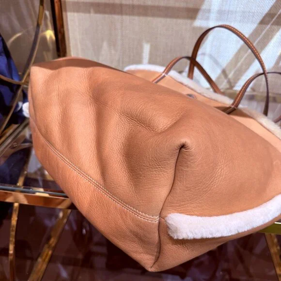 Tory Burch Shearling Tote 170389 Taupe $750 - Picture 15 of 16